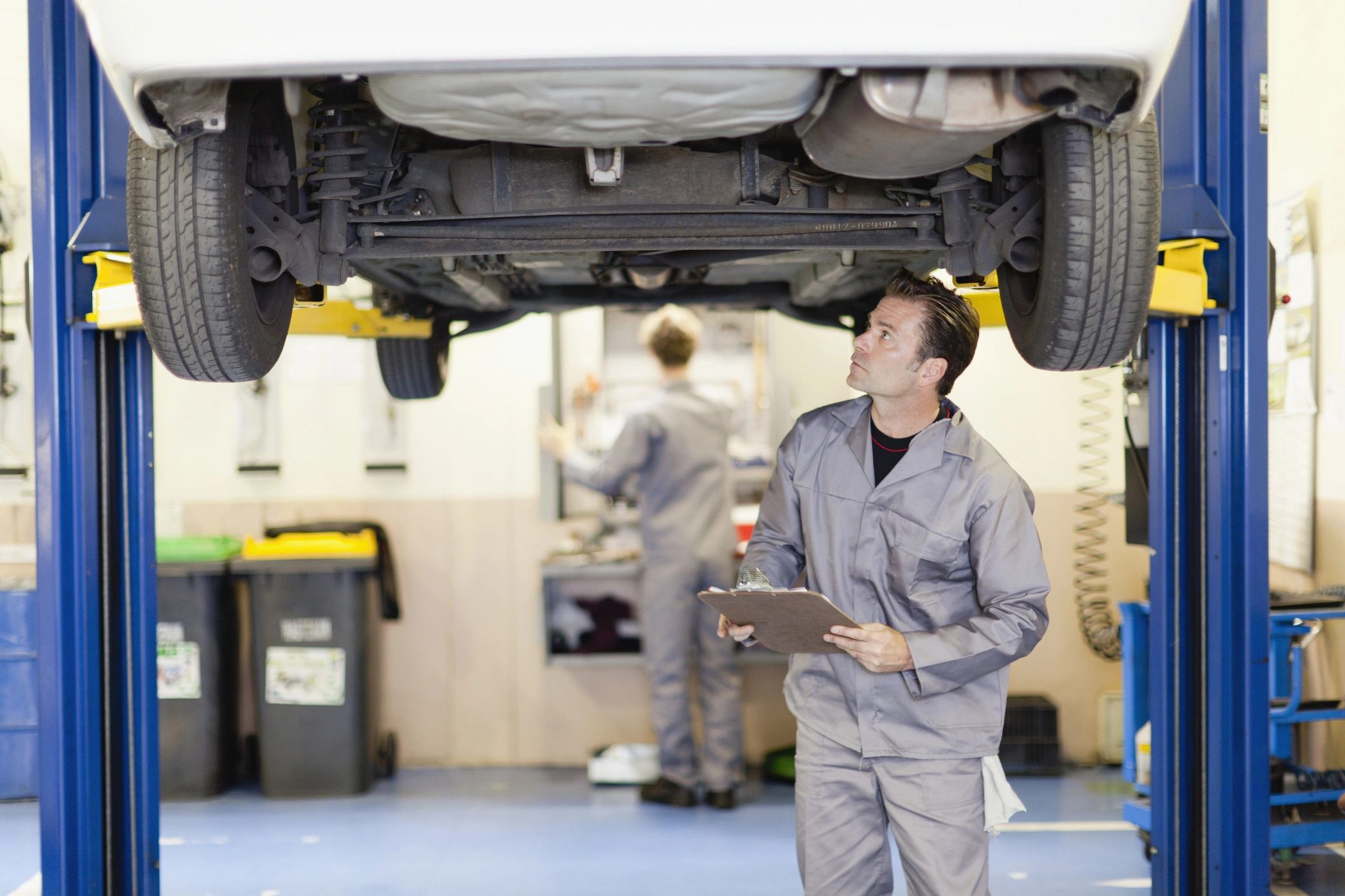 auto repair shop customer service