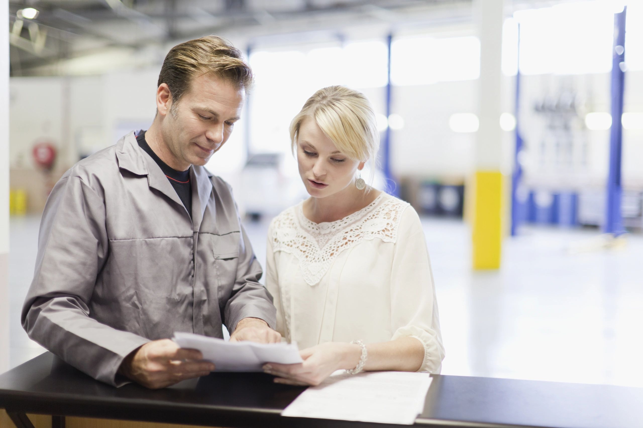 auto repair shop customer service
