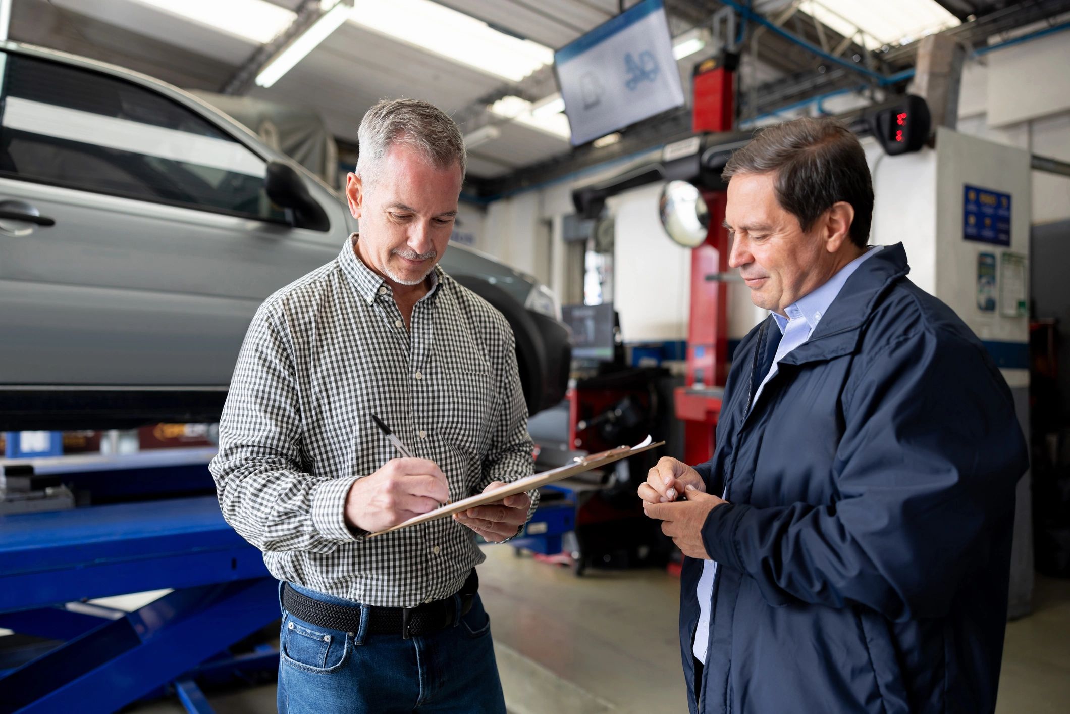 customer service advisor auto repair