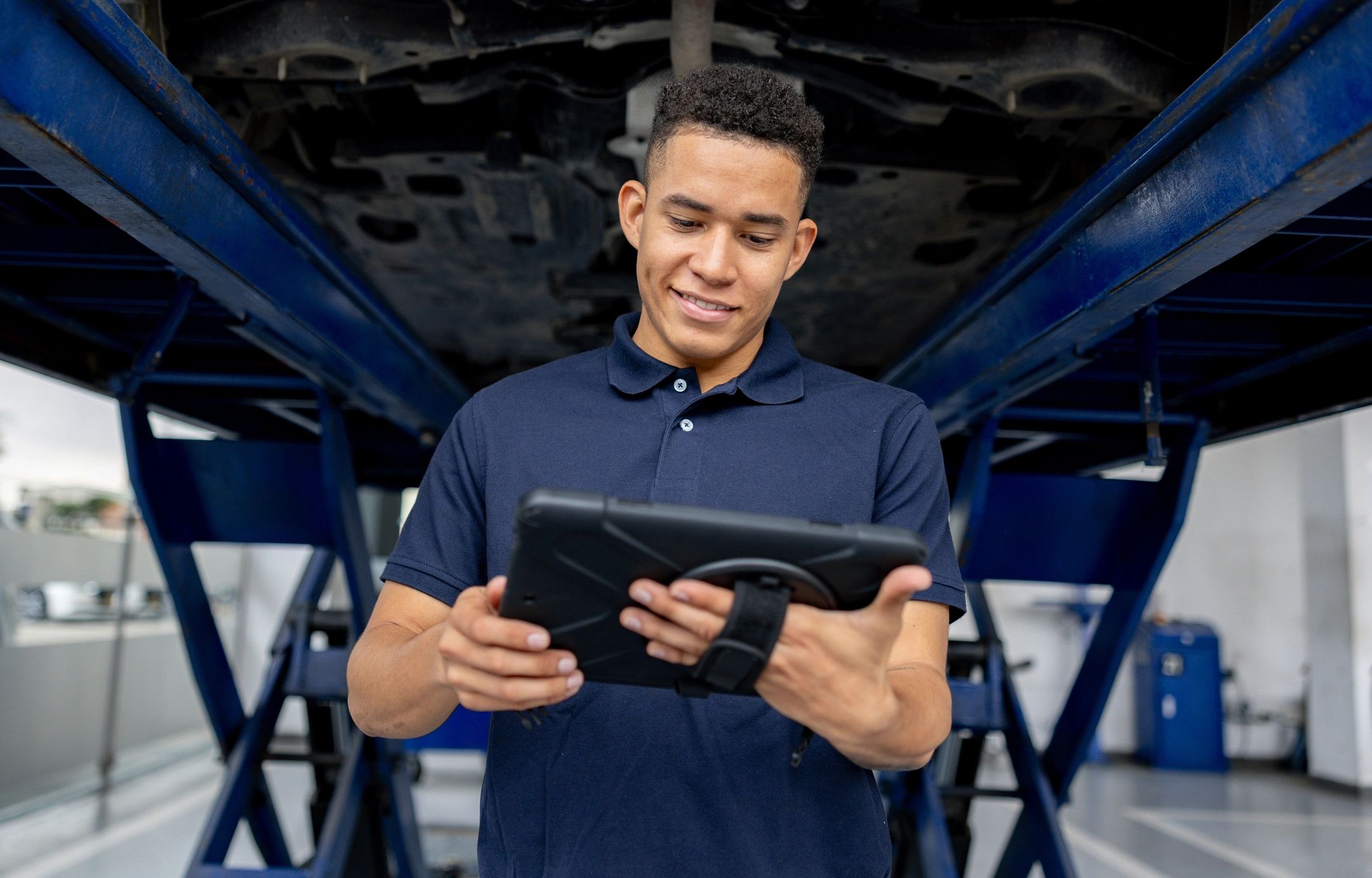 auto mechanic working